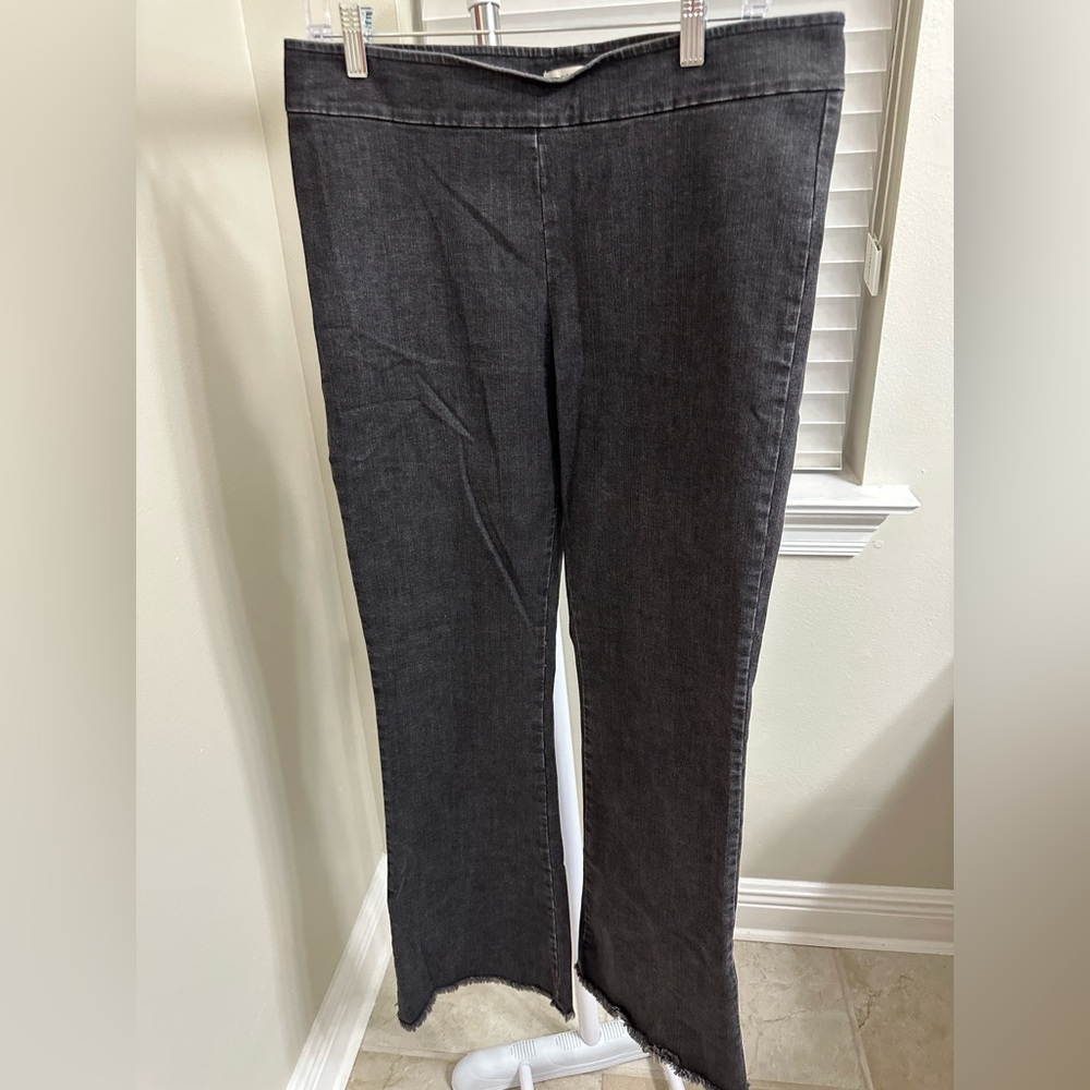 Avenue Montaigne Black Pants, FAME DARK DENIM